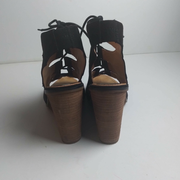 Melrose and Market open toe black lace up suede lace up wedge size 10M. - Picture 7 of 9